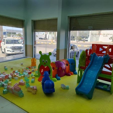 Jumana Hotel Янбу Екстериор снимка